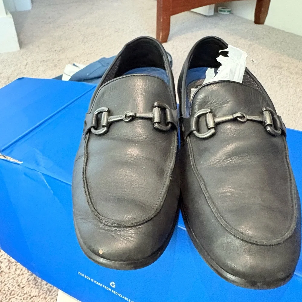 Vince Camuto Black Leather Bit-Detail Slip-On Loafers